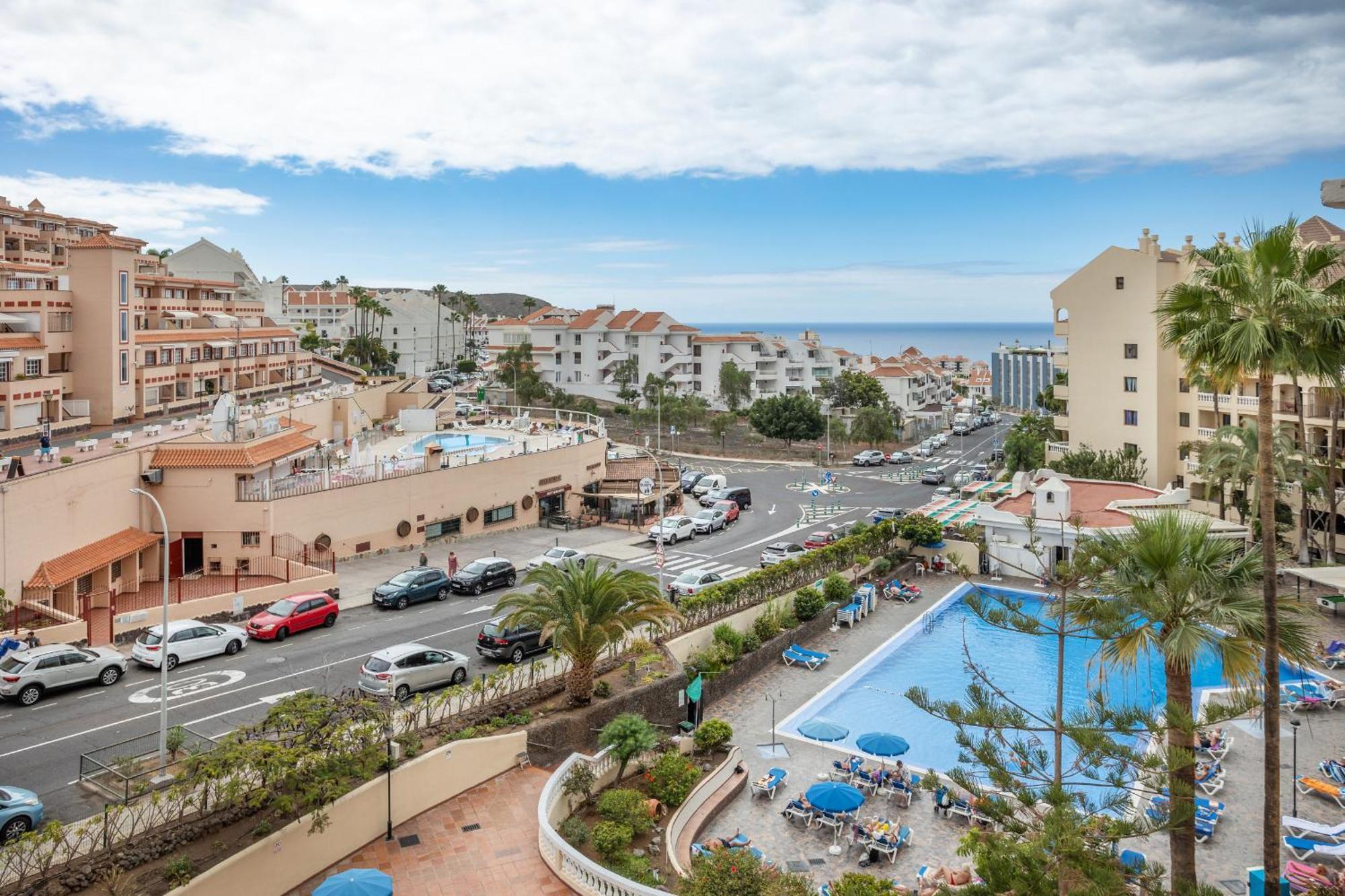 Castle Harbour Holiday Home Heated Pool Views By Lovetenerife Los Cristianos  Εξωτερικό φωτογραφία