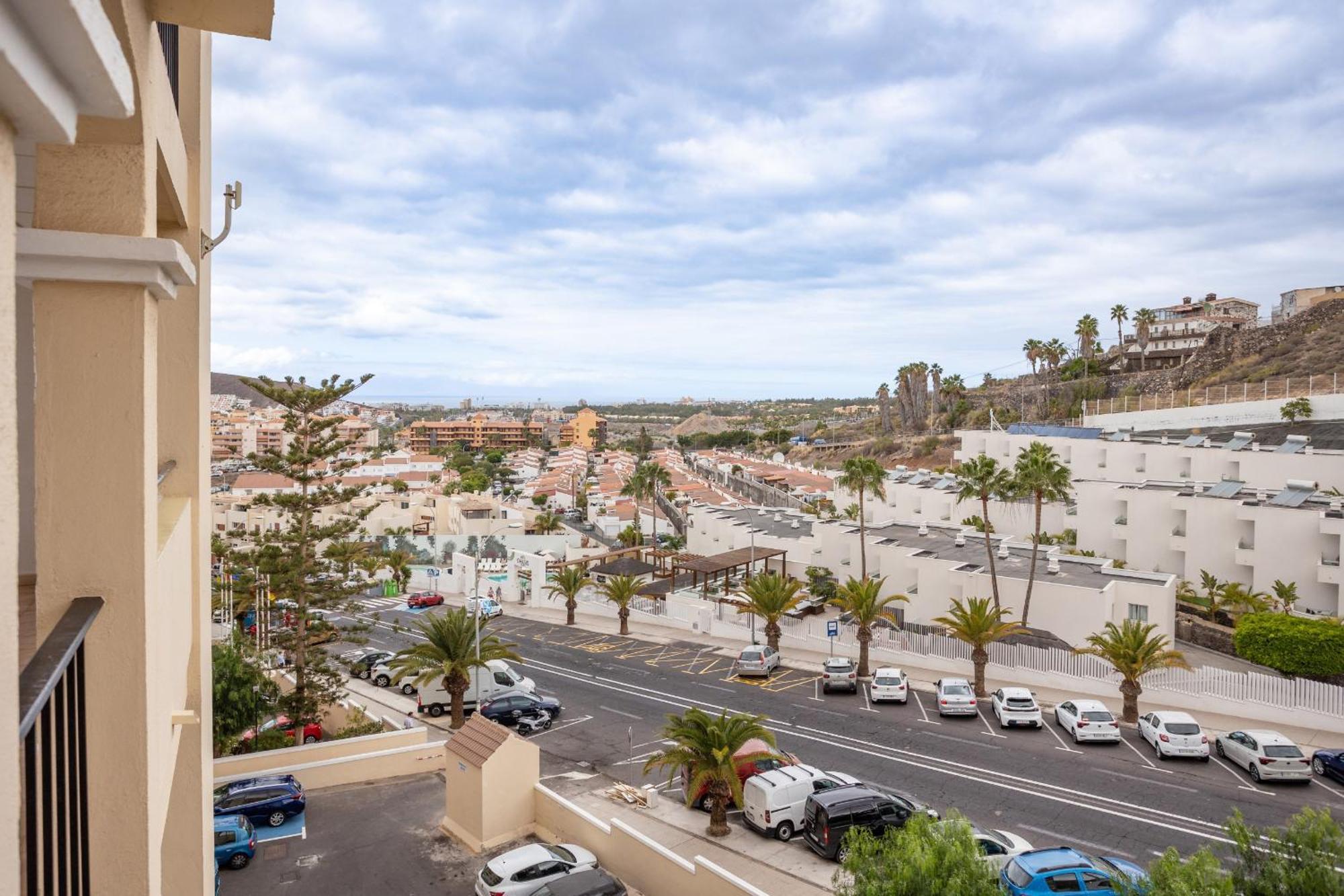 Castle Harbour Holiday Home Heated Pool Views By Lovetenerife Los Cristianos  Εξωτερικό φωτογραφία